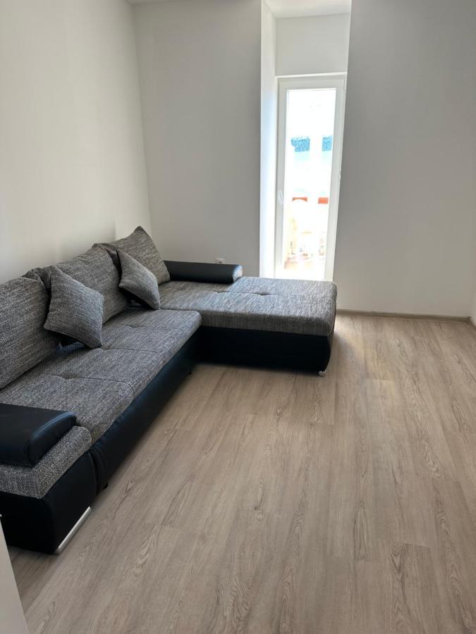 Apartamento App 4 - 6 Persons Direct On The Seaside, 1St Floor Ljubač Exterior foto